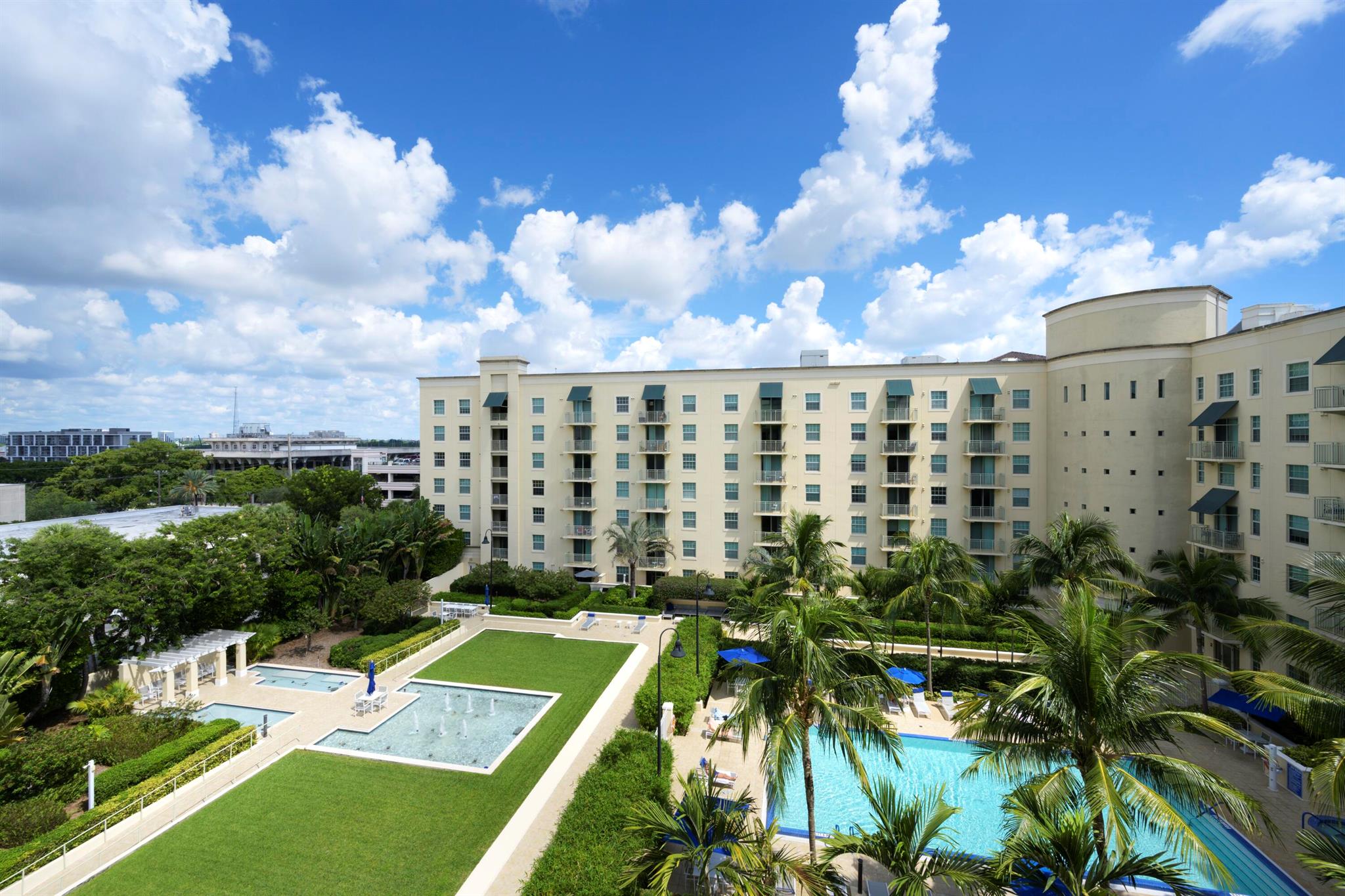 POOL VIEW! Immaculate, renovated, and fully furnished/turn-key 1 Bedroom (+Pull-Out Couch), 1 Full-Bathroom plus 1 Half-Bath 7th-Floor condo available for annual or 6+ month lease in one of Downtown West Palm Beach's most sought-after, resort-style buildings: 610 Clematis! Enjoy a lush tropical courtyard featuring a massive infinity pool, spa, fountains, outdoor grills, dining areas, lounge sofas, cabana bath, steam room and sauna, oversized fitness center, computer room/library, on-site management, two lobbies, 24-hour concierge, security, and more. One of the only buildings Downtown where you can truly walk to everything - Publix, Brightline, Clematis Street, CityPlace, doctors, the waterfront, and beyond. Unit includes one assigned garage parking space. Call today!