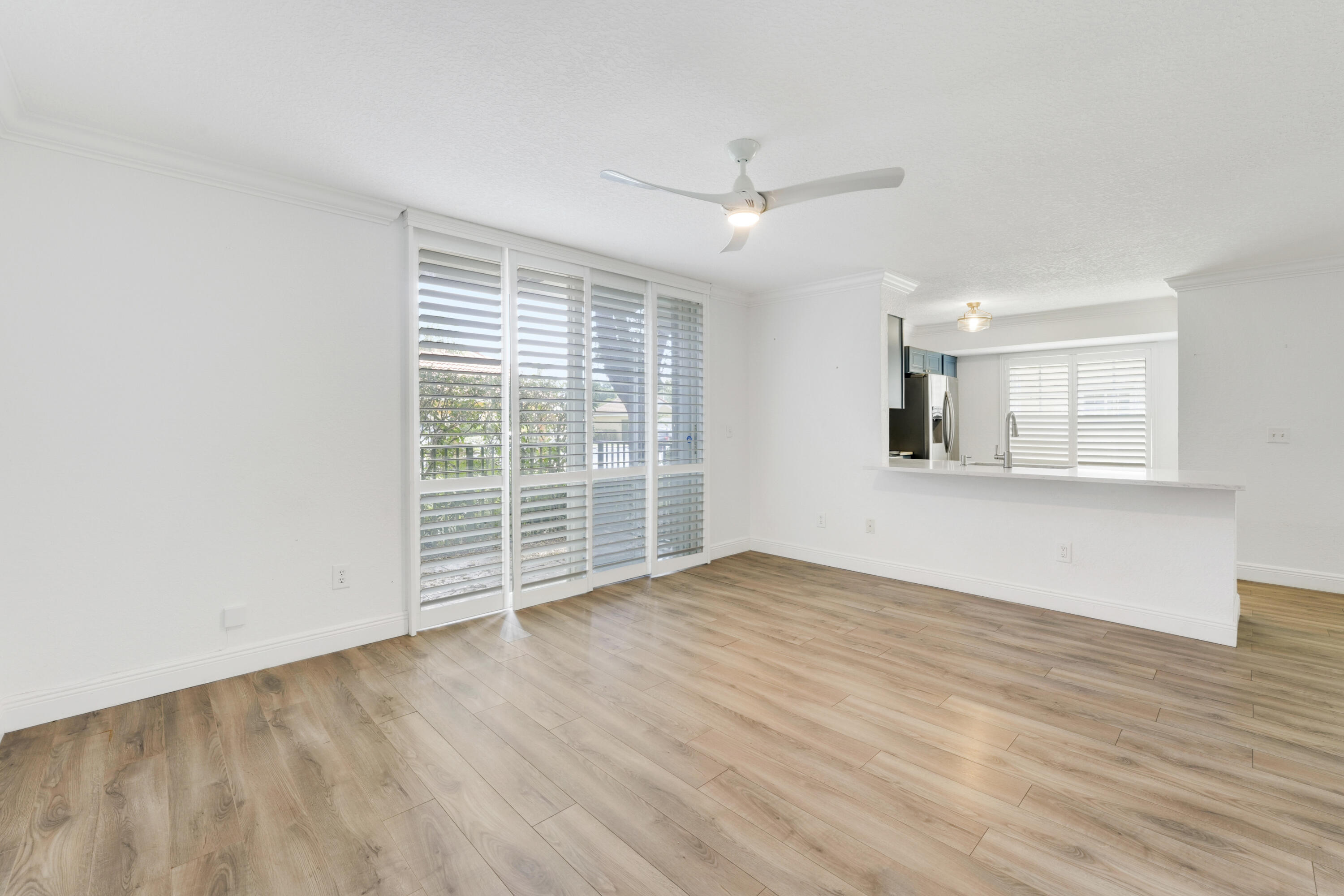 YACHT CLUB ON THE INTRACOASTAL CONDO - Residential