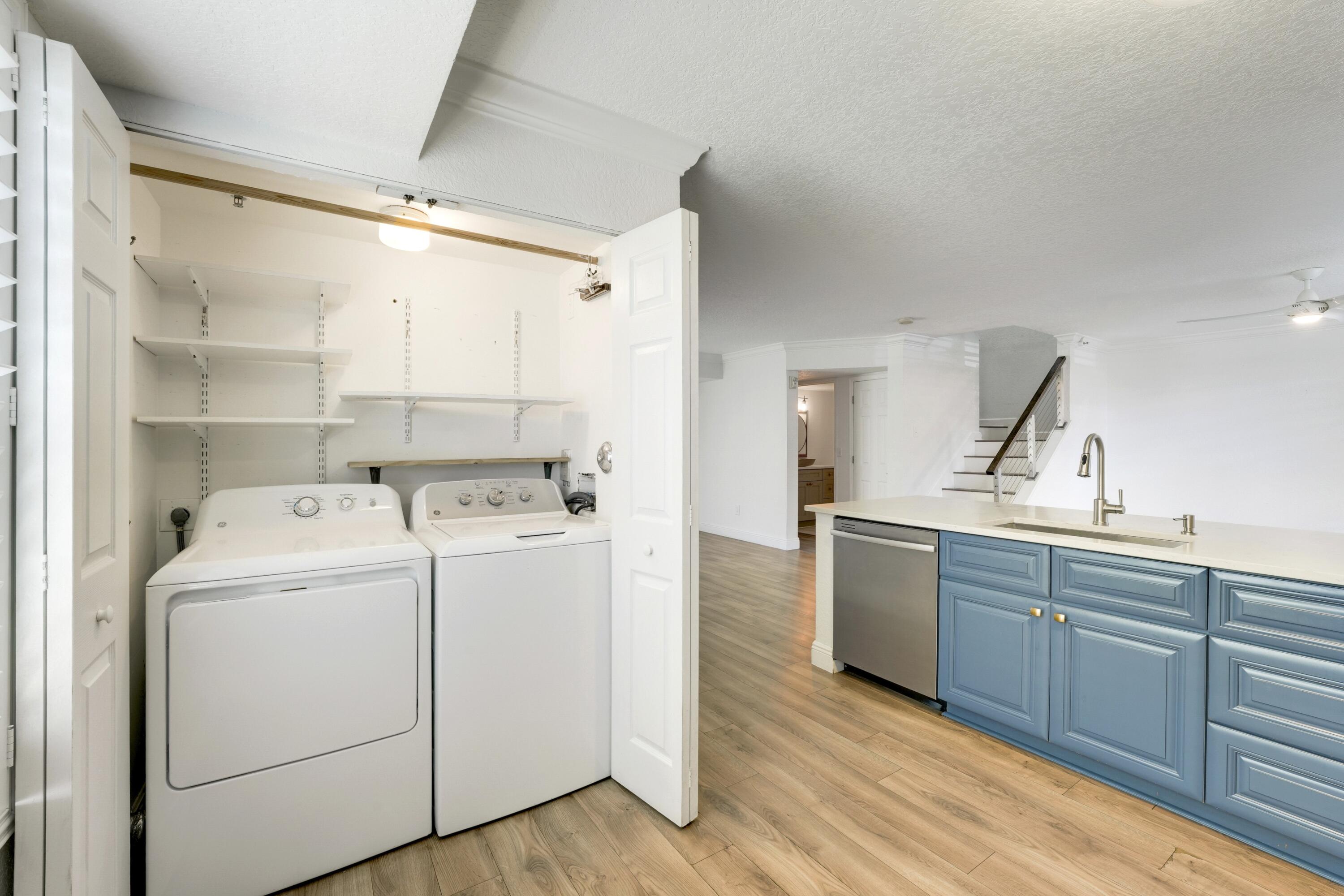 YACHT CLUB ON THE INTRACOASTAL CONDO - Residential