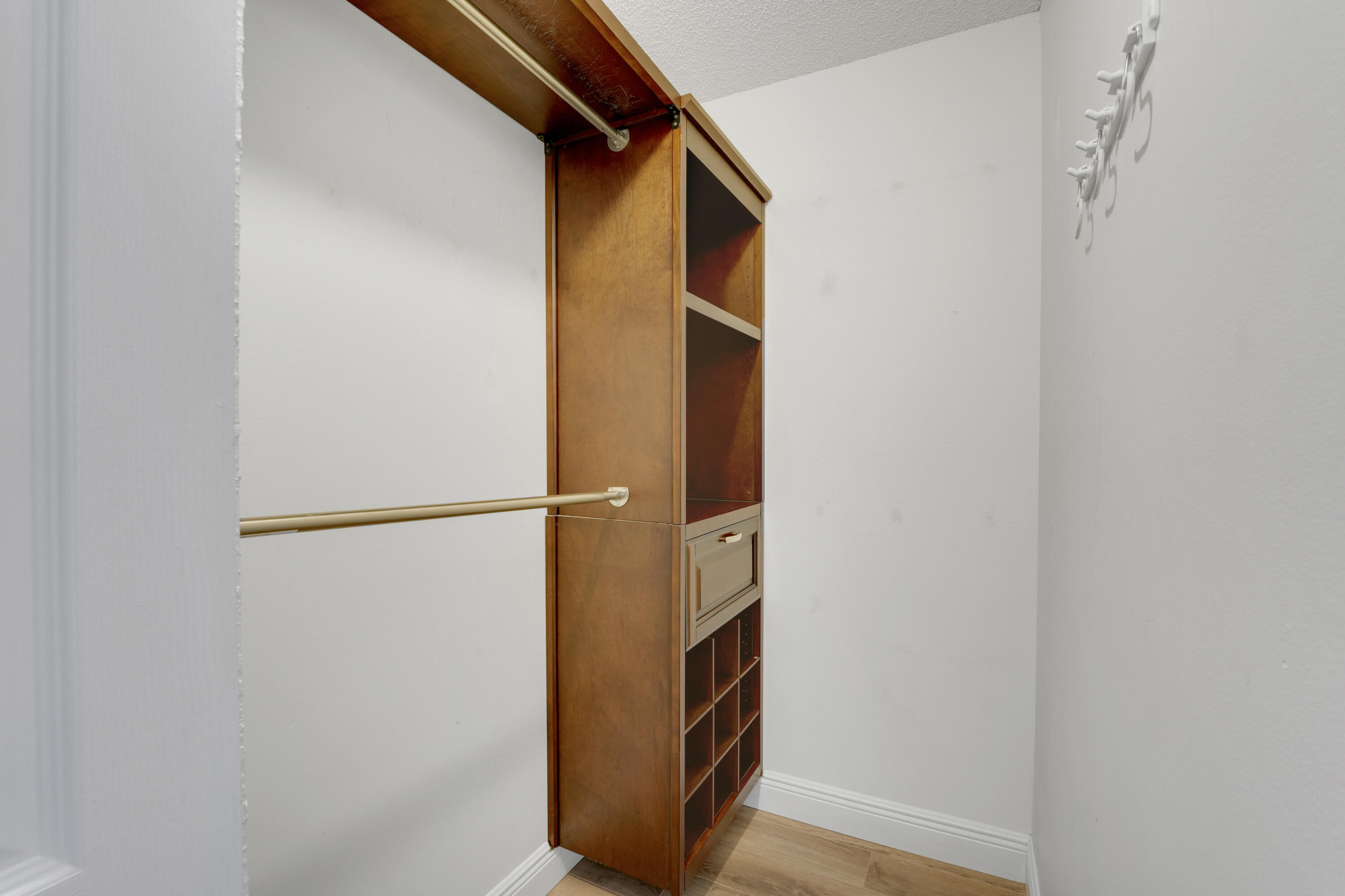 YACHT CLUB ON THE INTRACOASTAL CONDO - Residential