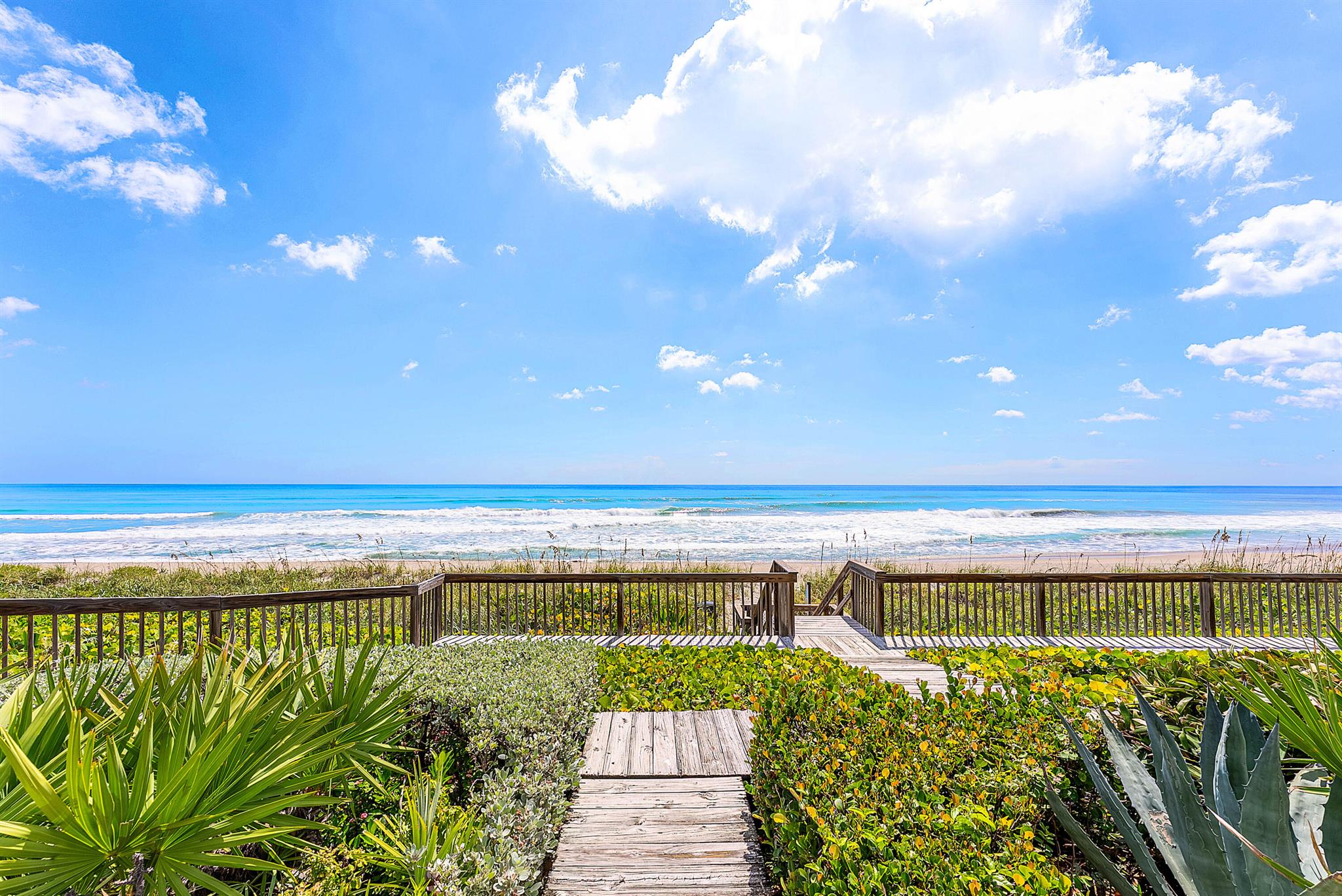 RESIDENCES AT SLOANS CURV - Residential Lease