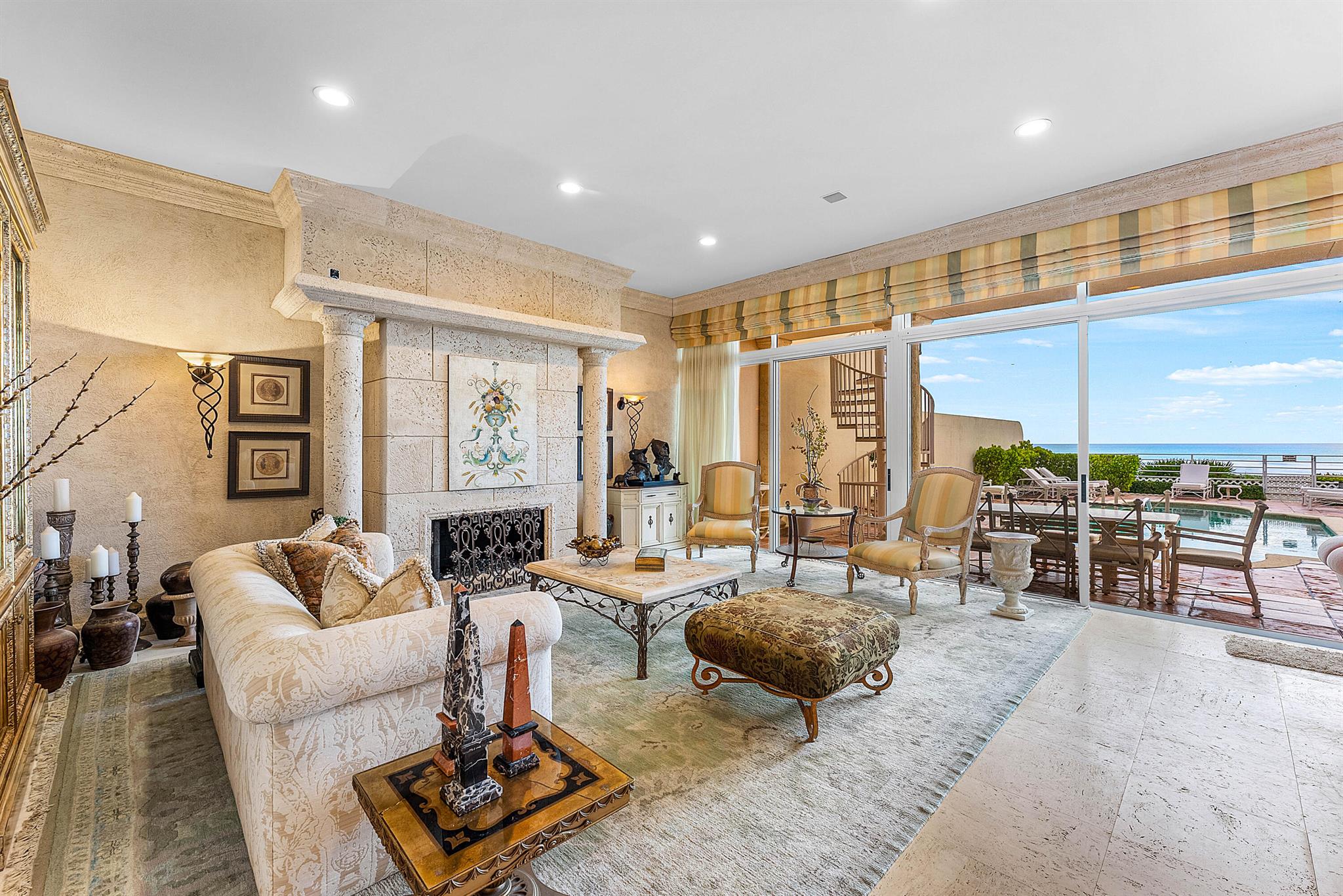 RESIDENCES AT SLOANS CURV - Residential Lease