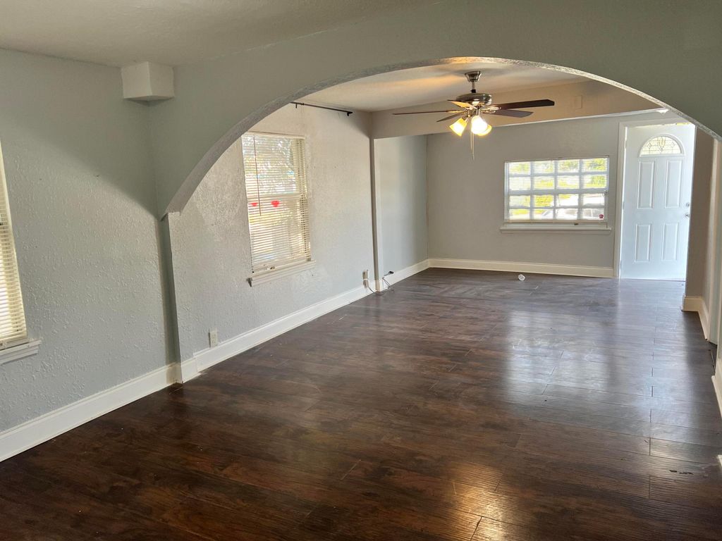 Photo of 1108 State Street, West Palm Beach, FL 33407 (MLS # R10951971)