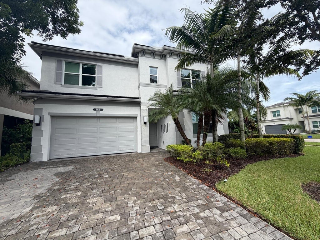 Photo of 9815 Steamboat Springs Circle, Delray Beach, FL 33446 (MLS # B26092361)