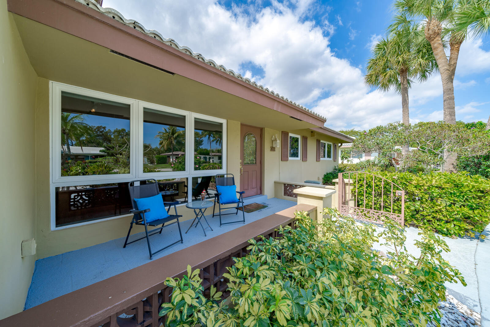 ROYAL OAK HILLS 1ST SEC - Residential