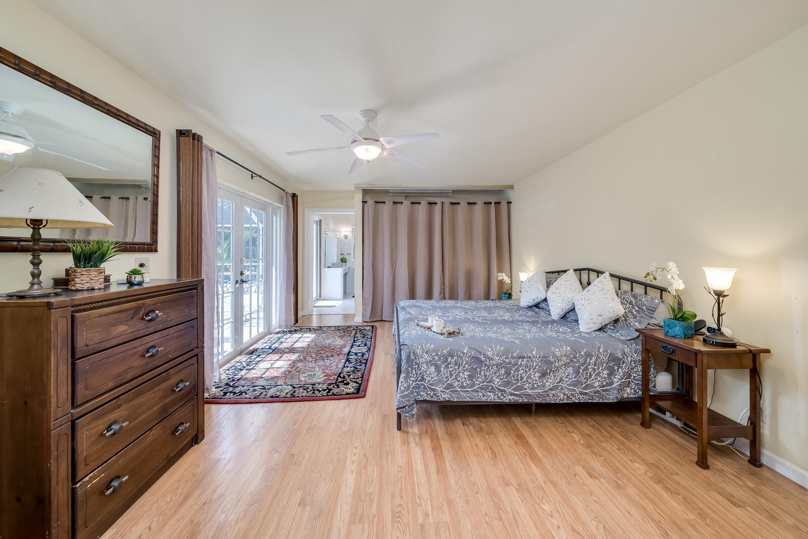 ROYAL OAK HILLS 1ST SEC - Residential