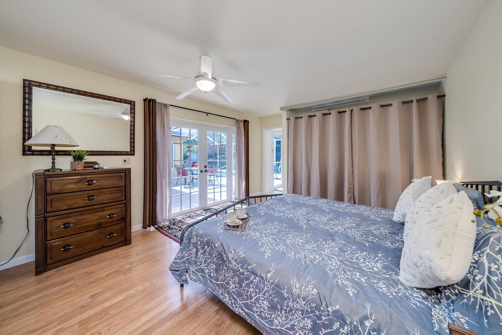 ROYAL OAK HILLS 1ST SEC - Residential