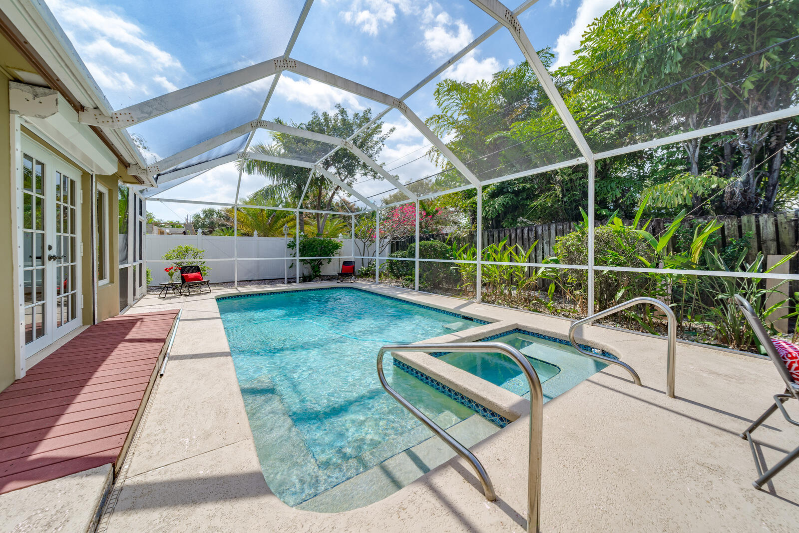 ROYAL OAK HILLS 1ST SEC - Residential