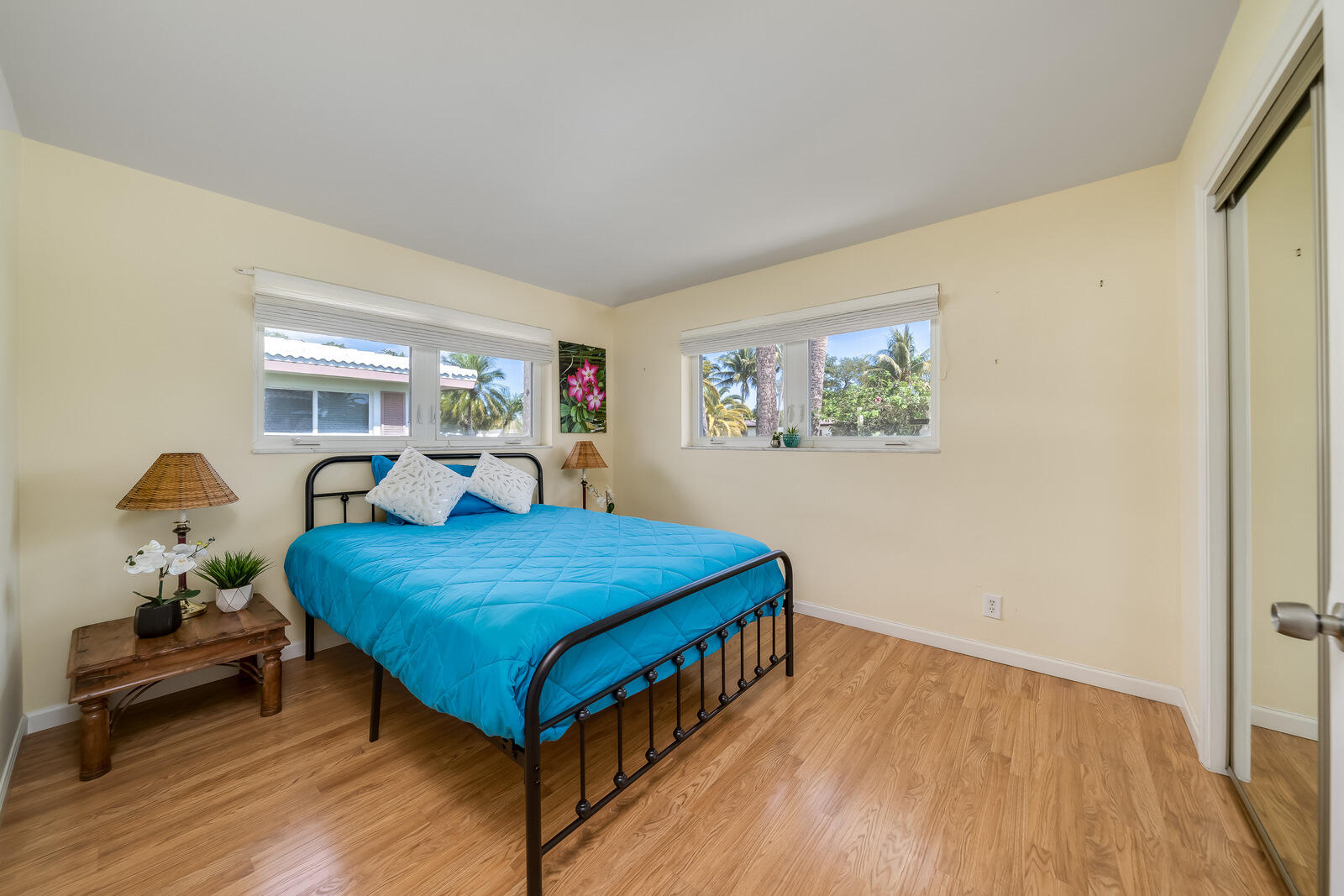 ROYAL OAK HILLS 1ST SEC - Residential