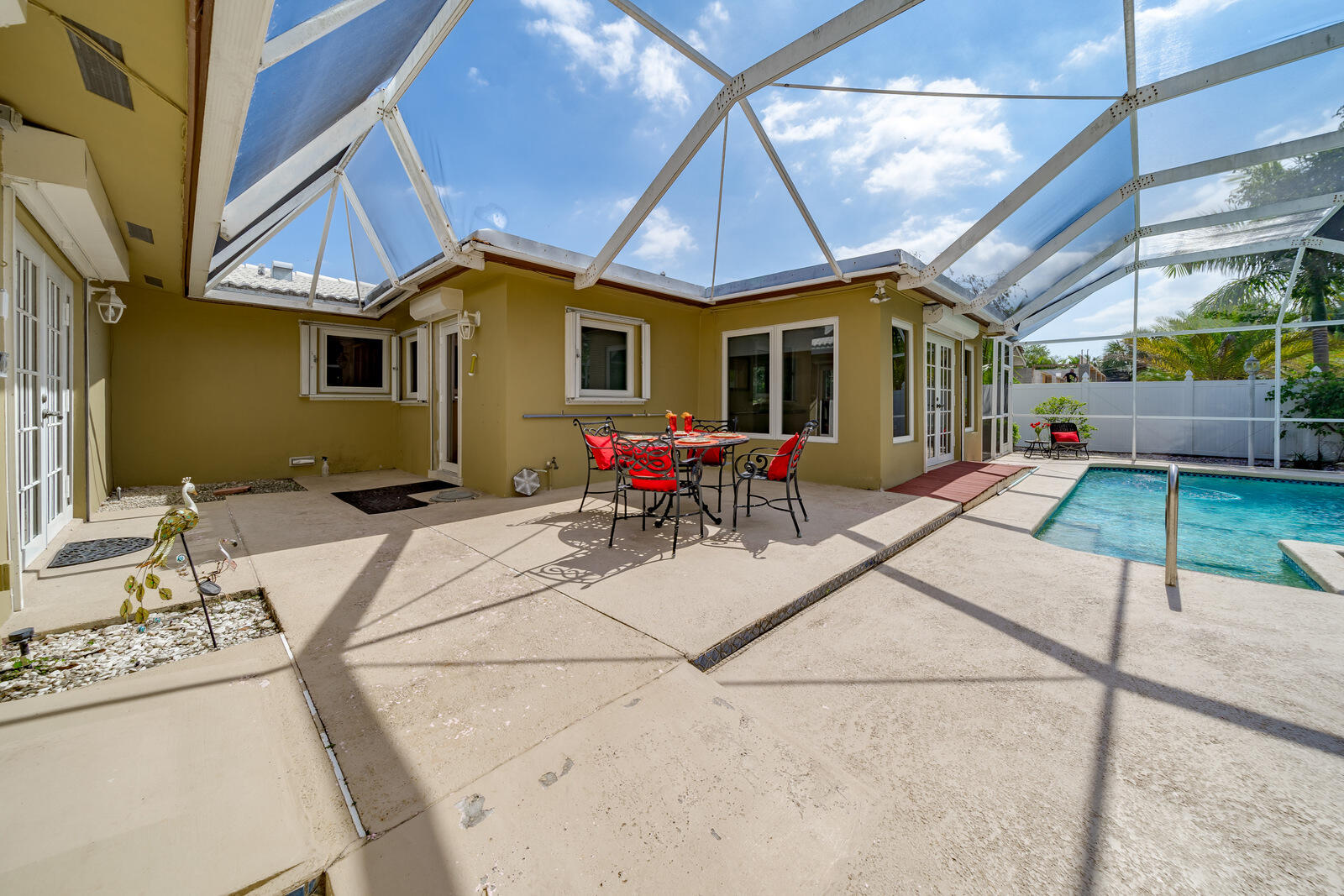 ROYAL OAK HILLS 1ST SEC - Residential