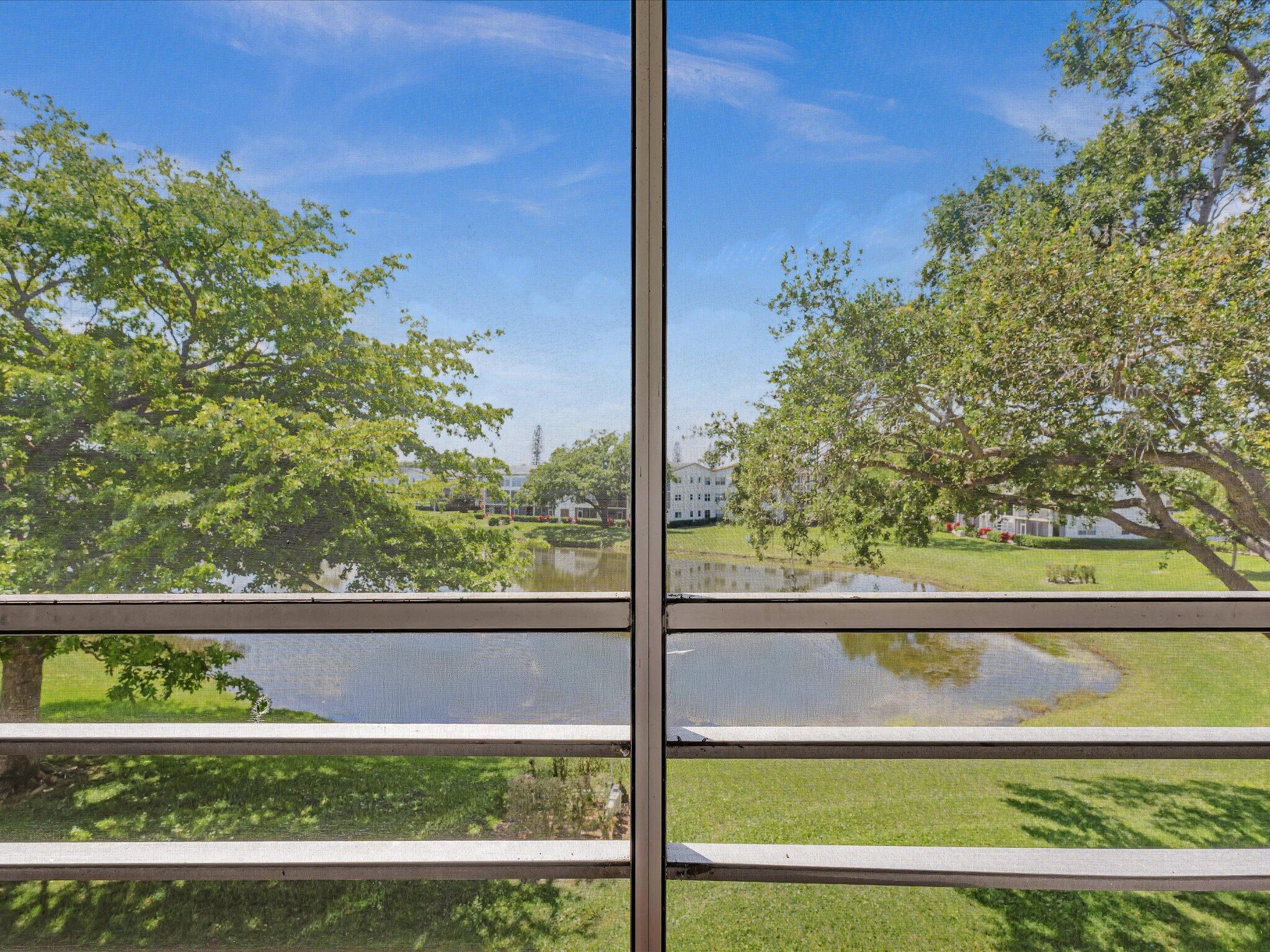 FANSHAW AT CENTURY VILLAGE CONDO - Residential