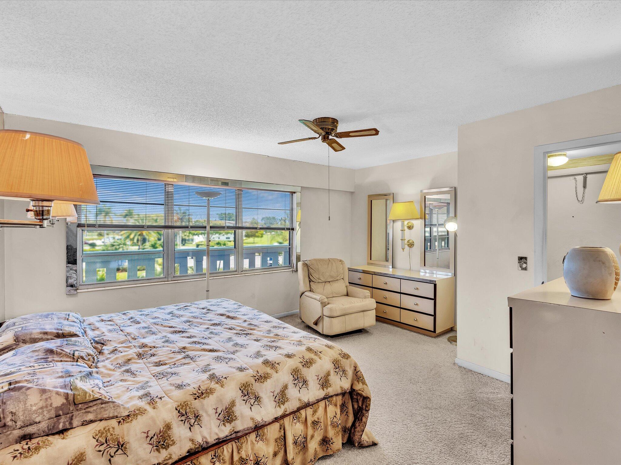 FANSHAW AT CENTURY VILLAGE CONDO - Residential