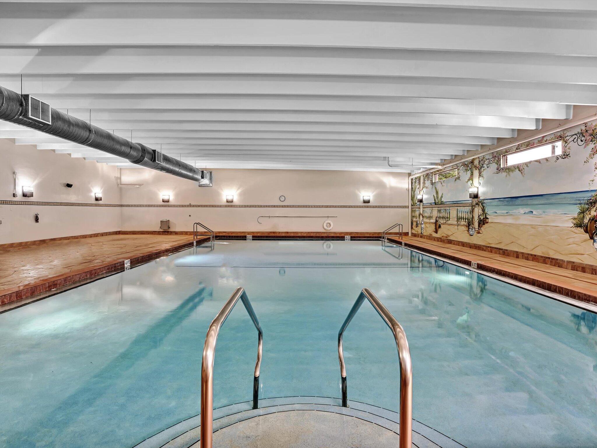 FANSHAW AT CENTURY VILLAGE CONDO - Residential