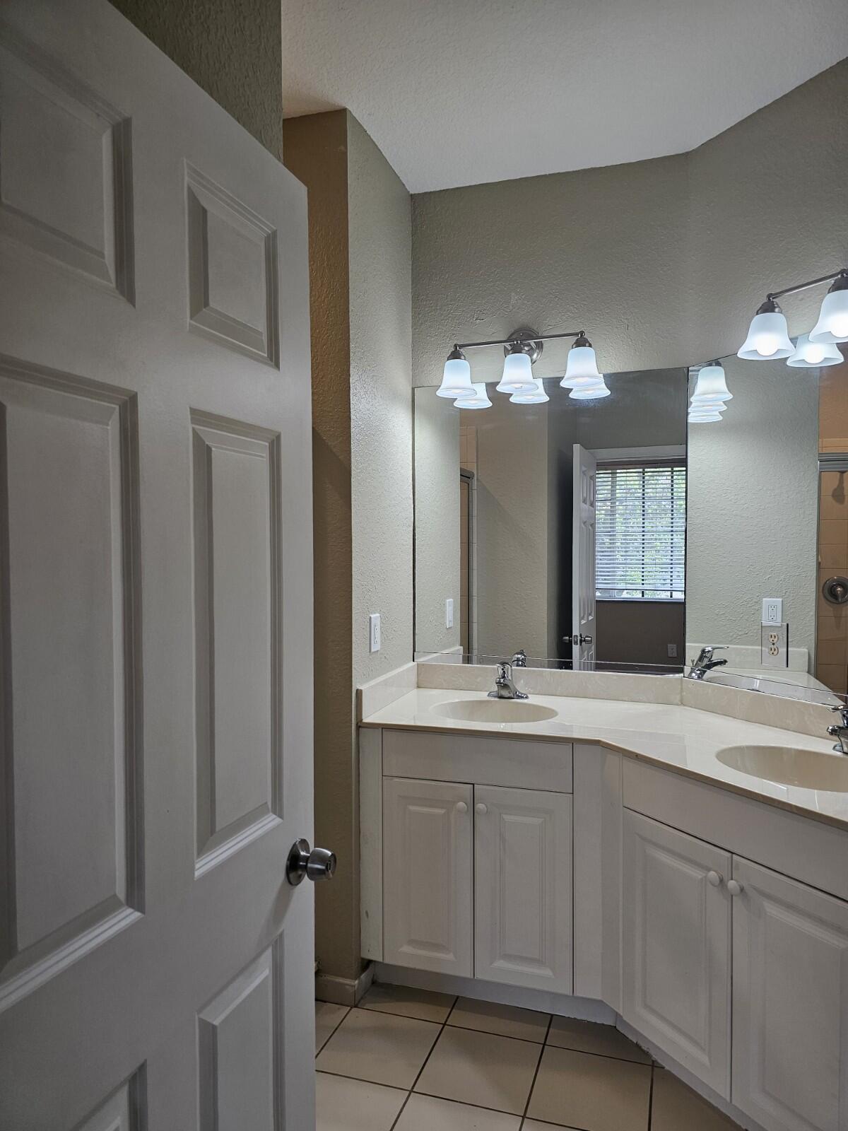 MARSH HARBOUR 49 CONDO - Residential Lease
