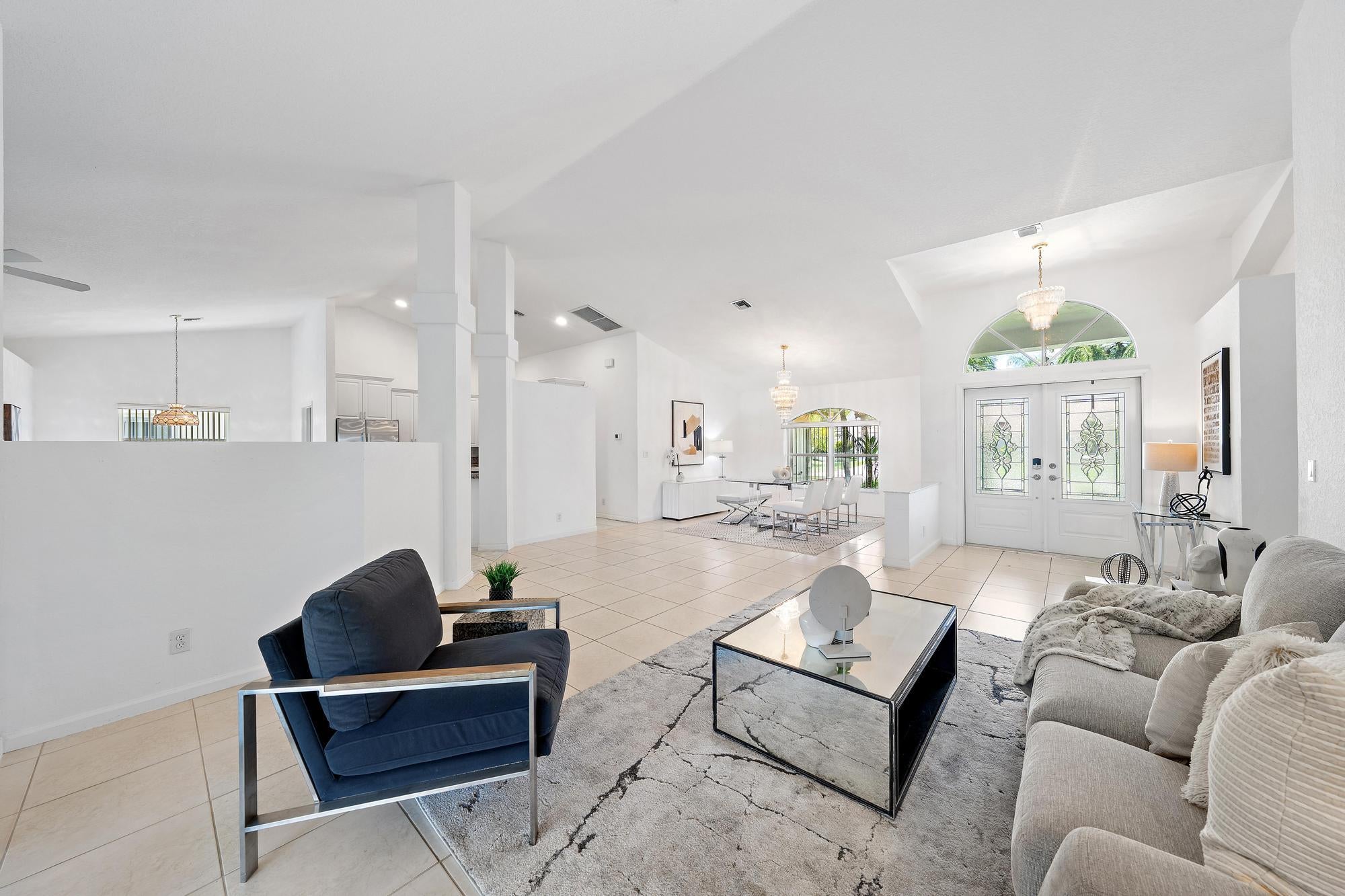 6857 BLUE BAY Circle