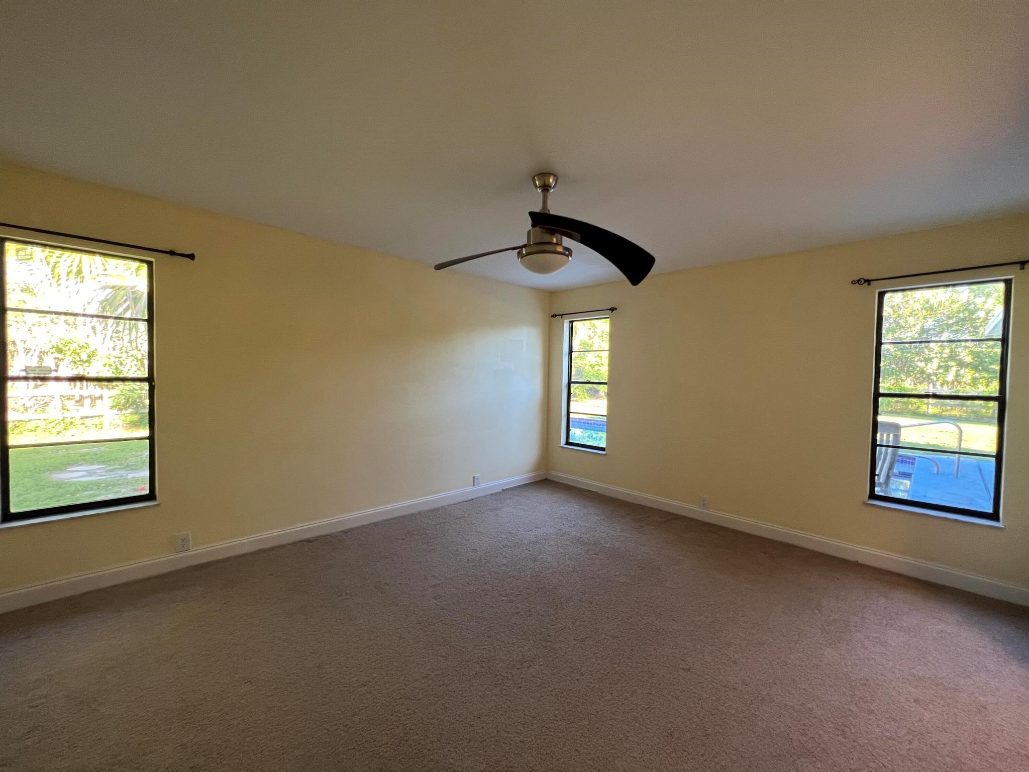 SANDPIPER - Residential Lease