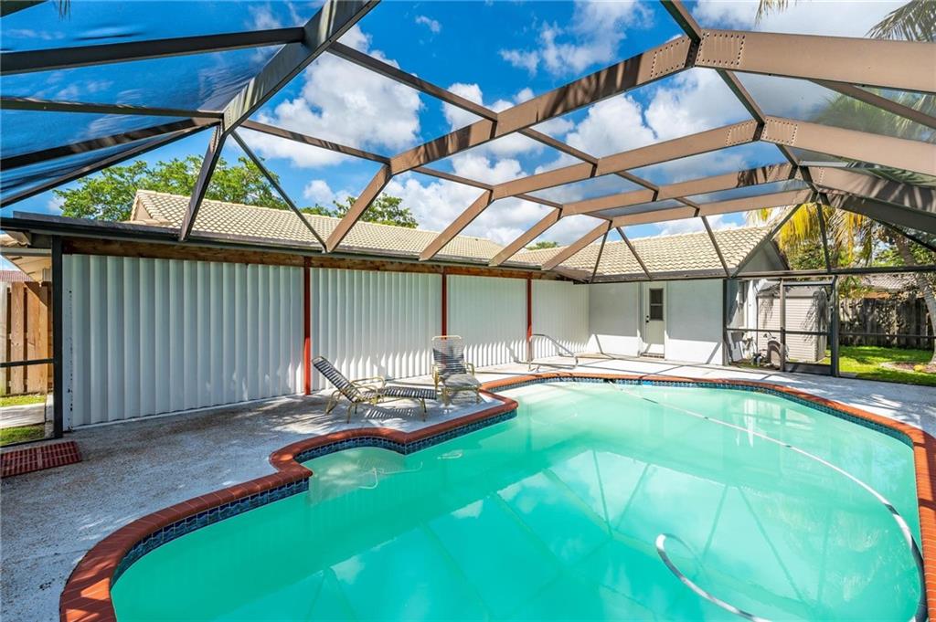 Jacaranda Lakes Sec 1 92- - Residential