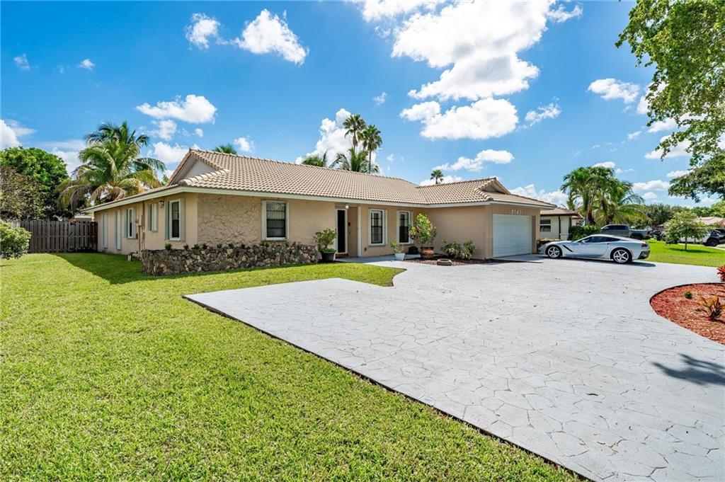 Jacaranda Lakes Sec 1 92- - Residential