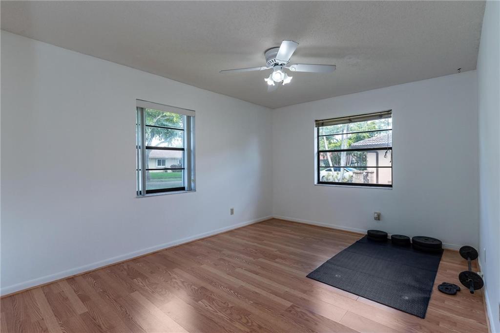 Jacaranda Lakes Sec 1 92- - Residential