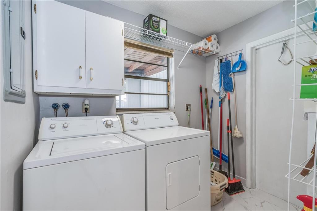 Jacaranda Lakes Sec 1 92- - Residential