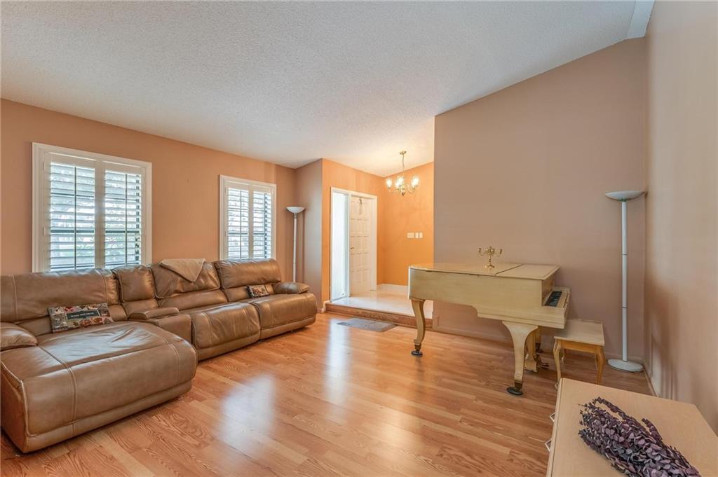 Jacaranda Lakes Sec 1 92- - Residential