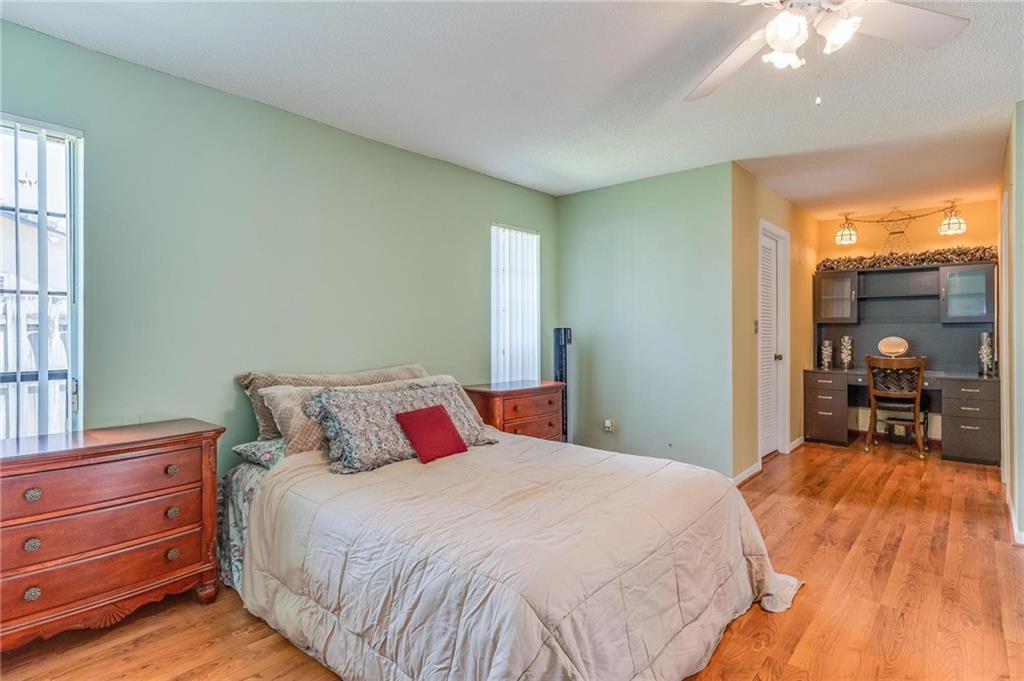 Jacaranda Lakes Sec 1 92- - Residential