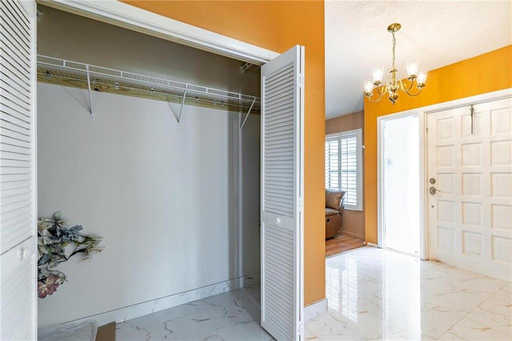 Jacaranda Lakes Sec 1 92- - Residential