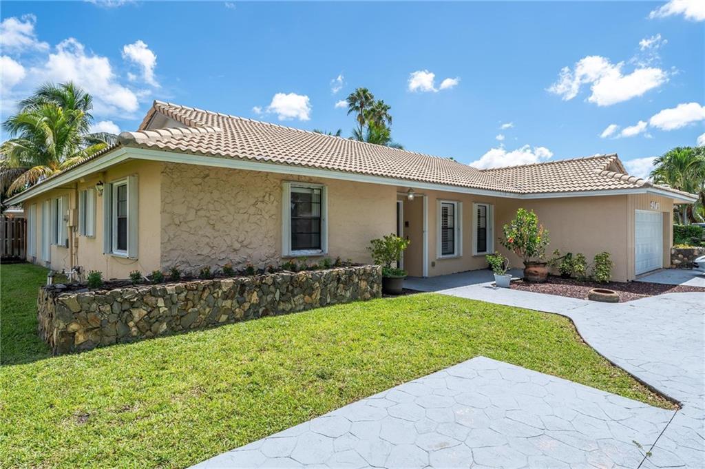 Jacaranda Lakes Sec 1 92- - Residential