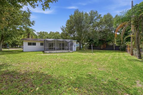Tiny photo for 5333 Plantation Road, Plantation, FL 33317 (MLS # B26013683)