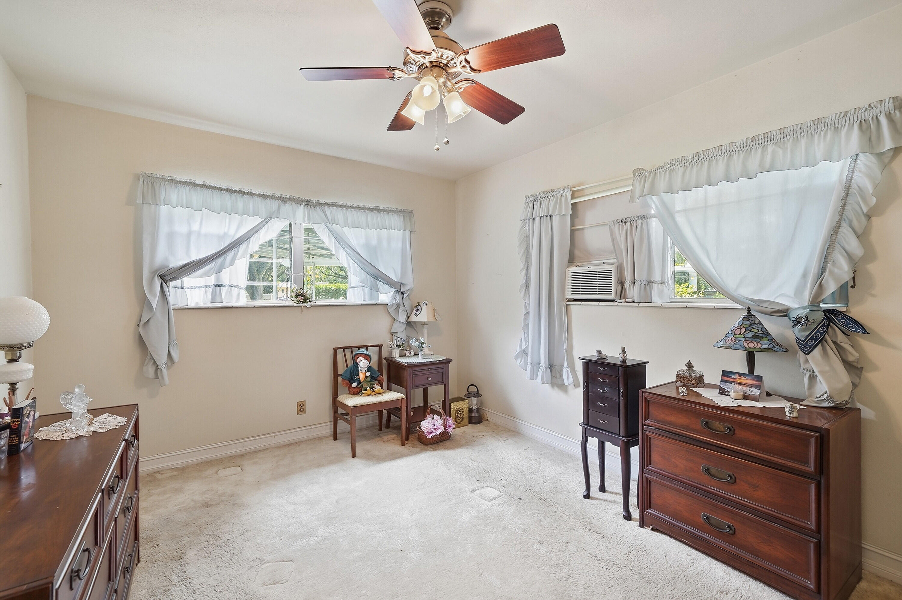 PLANTATION GARDENS 4TH SEC - Residential