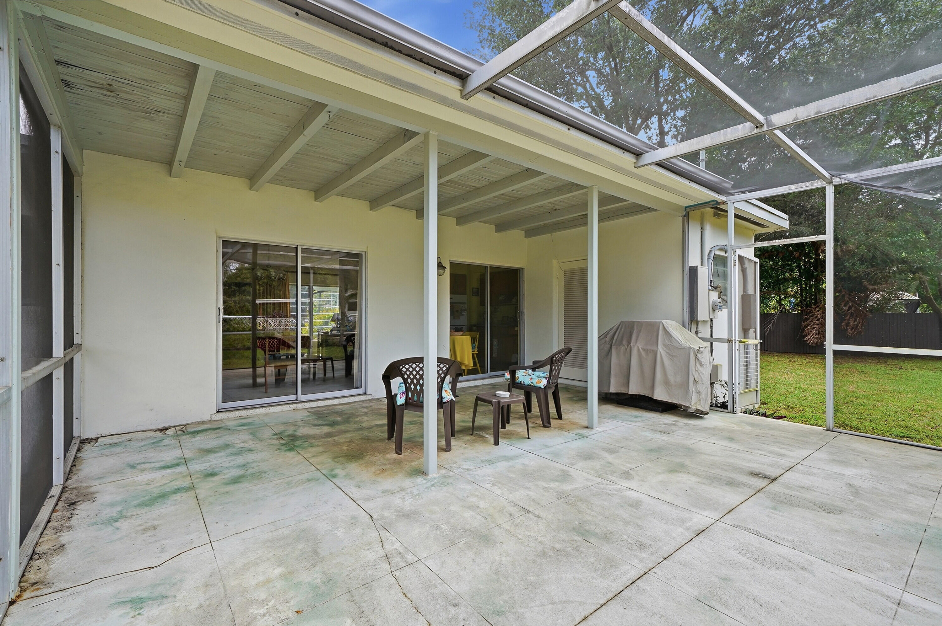 PLANTATION GARDENS 4TH SEC - Residential