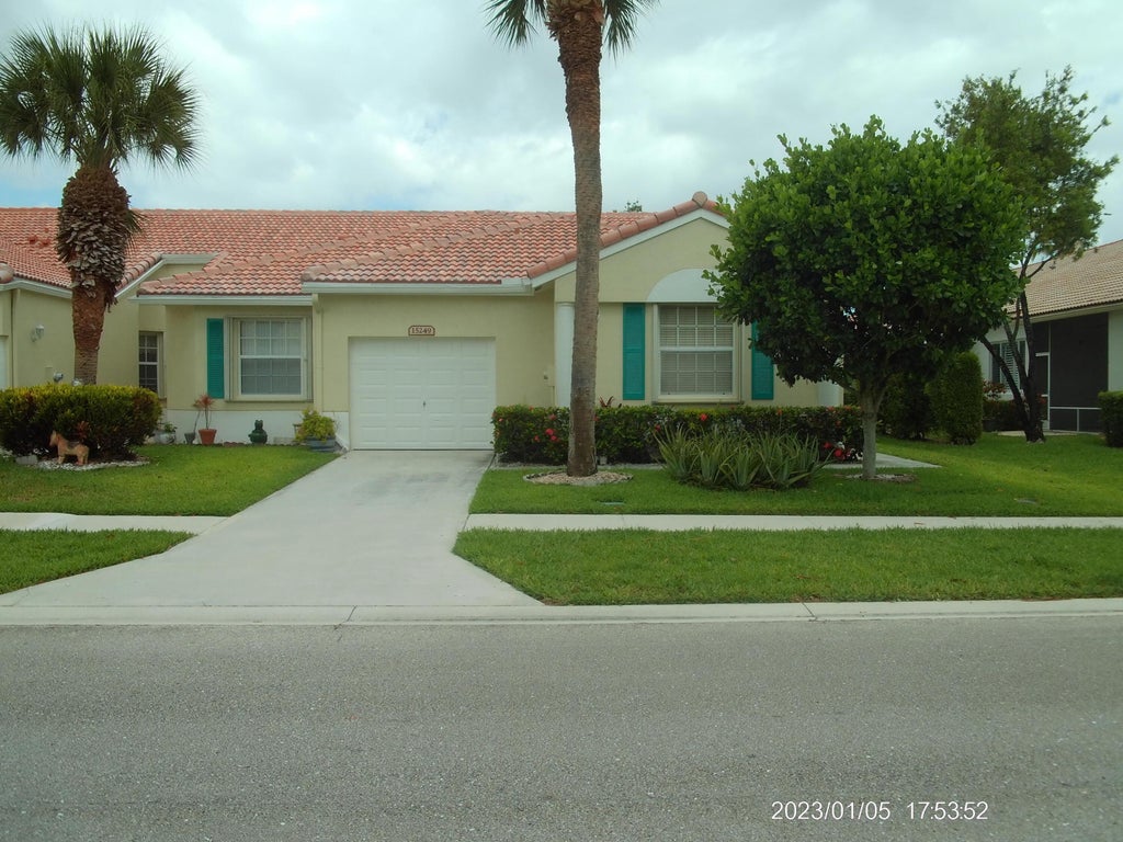 Photo of 15249 Lake Wildflower Road, Delray Beach, FL 33484 (MLS # R10993163)