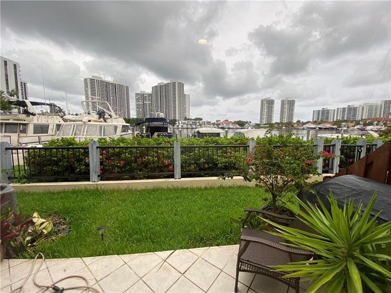 La Mirage Of Harbor Villa - Residential Lease