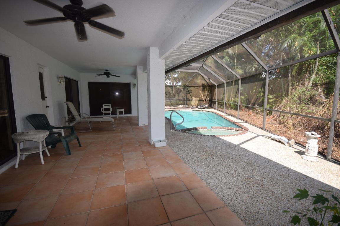 THE GREENS - Residential