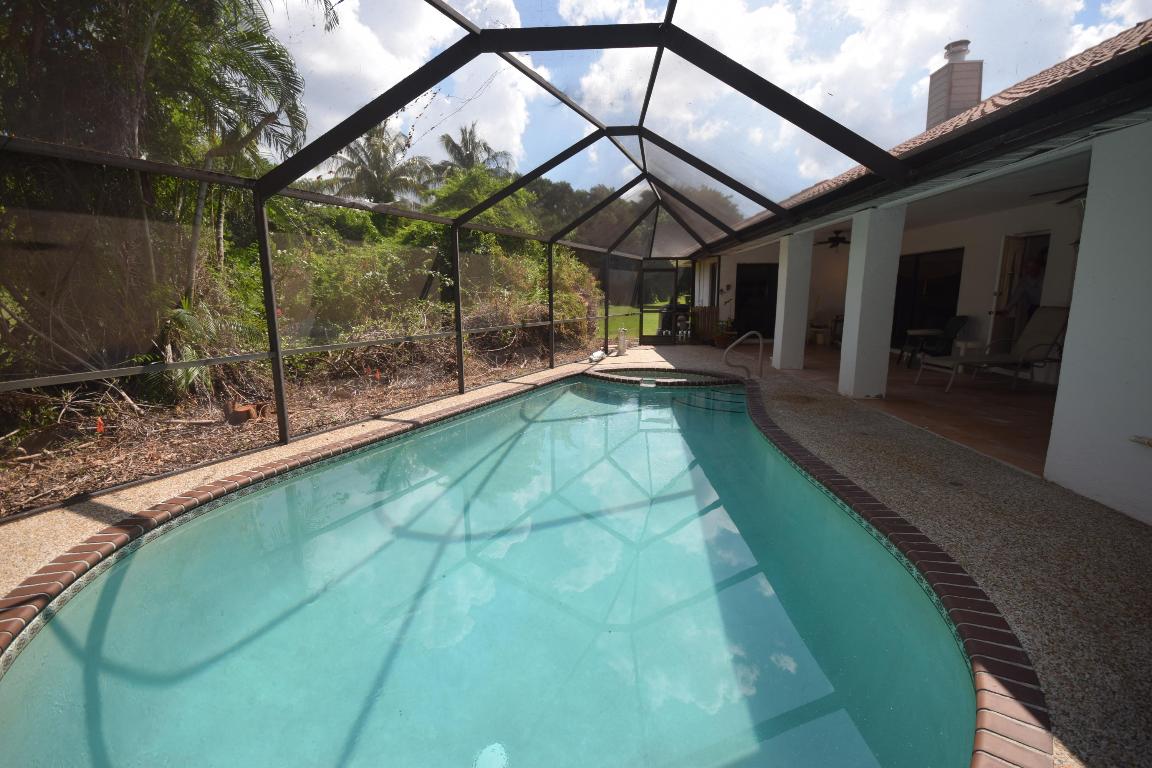 THE GREENS - Residential