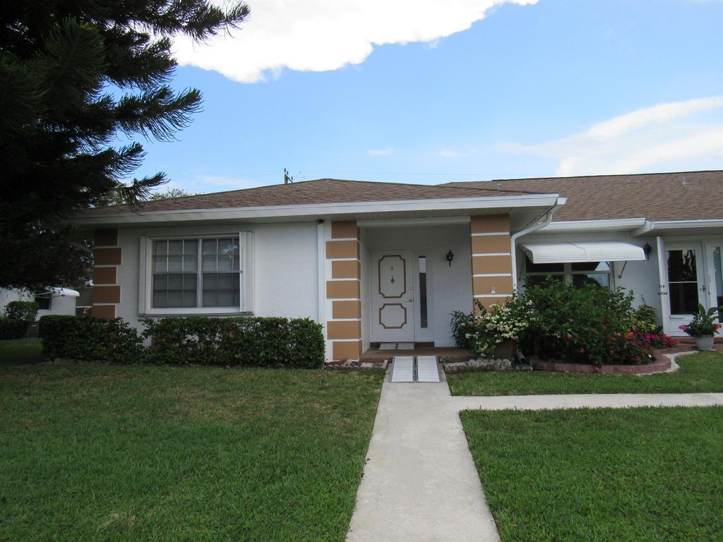 Photo of 1233 S Lakes End Drive #A, Fort Pierce, FL 34982 (MLS # R10892032)