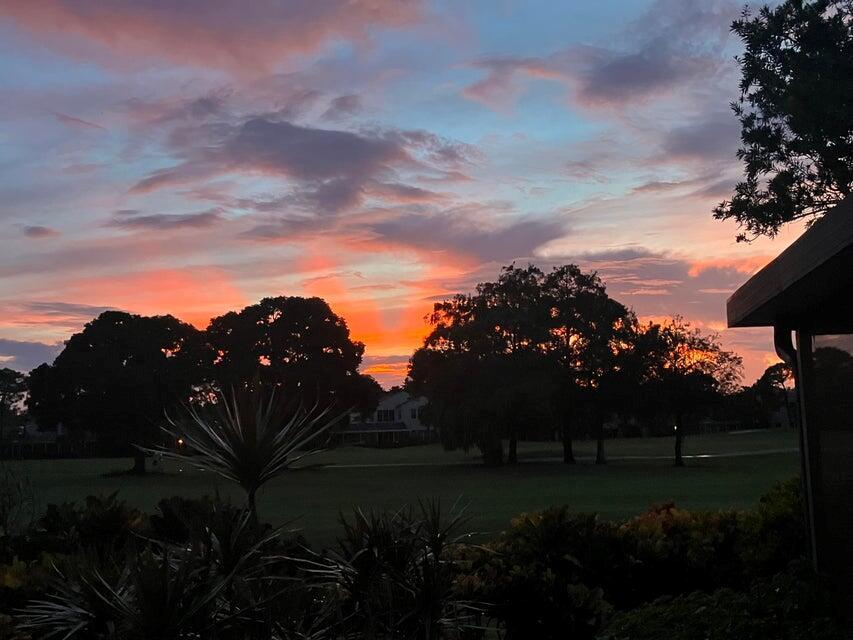 PGA RESORT COMMUNITY OF I - Residential Lease
