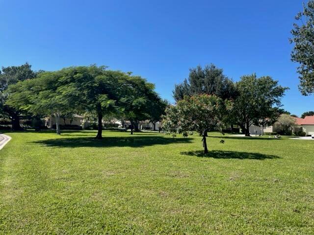 PGA RESORT COMMUNITY OF I - Residential Lease