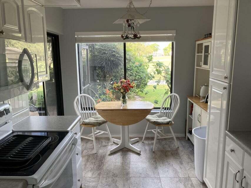 PGA RESORT COMMUNITY OF I - Residential Lease