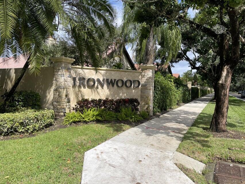 PGA RESORT COMMUNITY OF I - Residential Lease