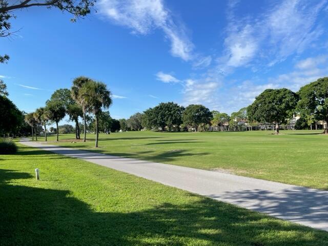 PGA RESORT COMMUNITY OF I - Residential Lease