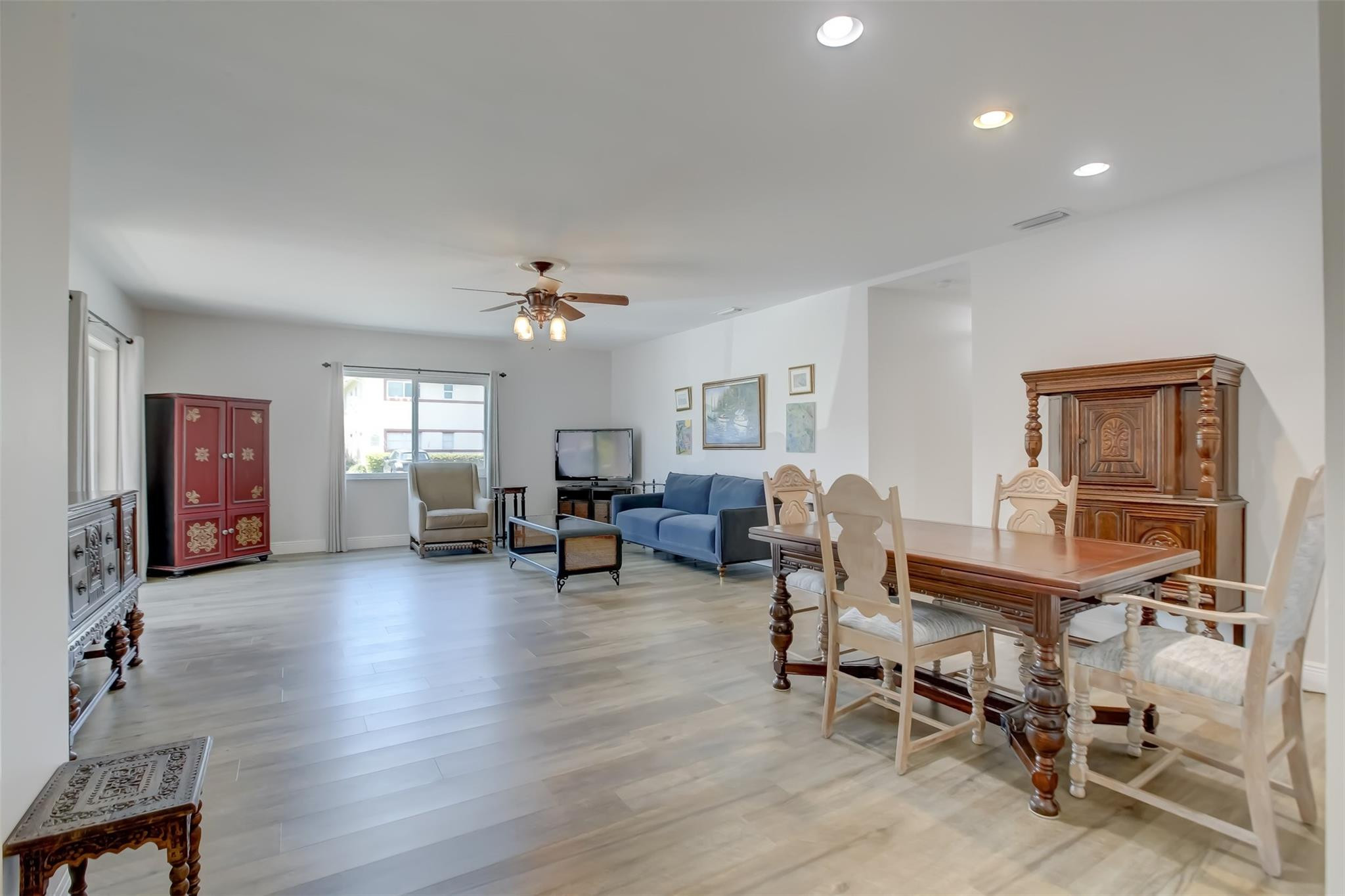 Bon Bini Condominium - Residential Lease