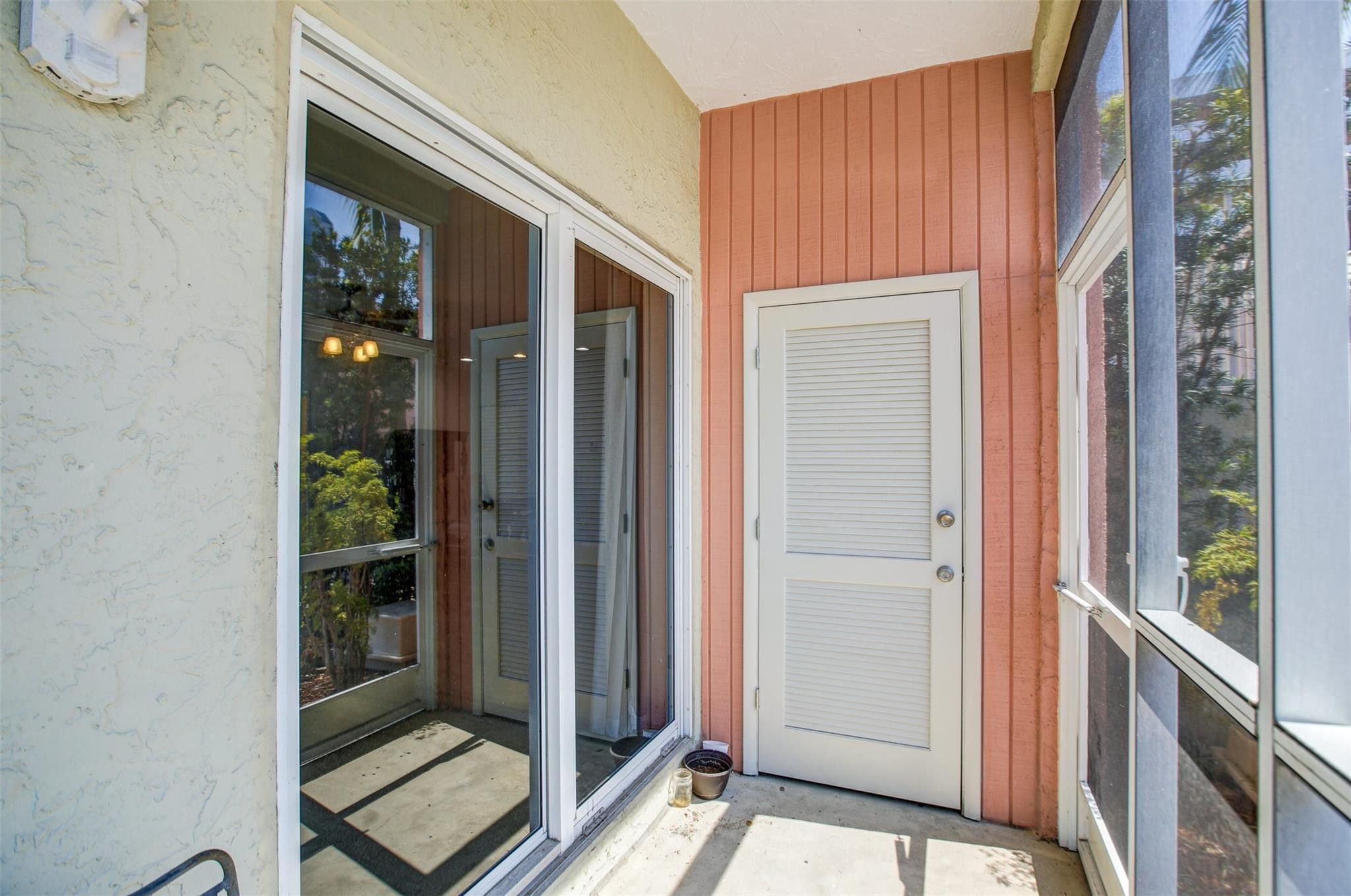 Bon Bini Condominium - Residential Lease