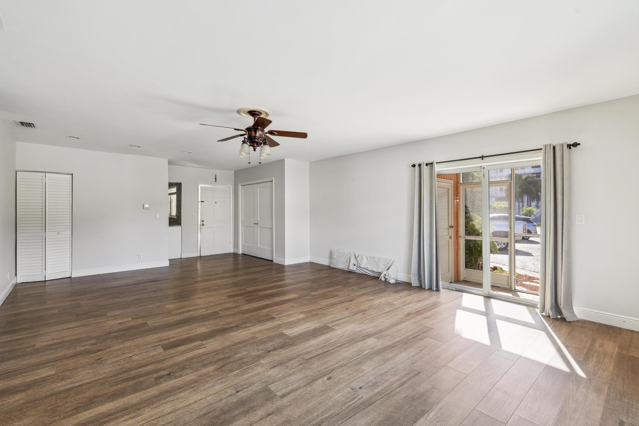 Bon Bini Condominium - Residential Lease