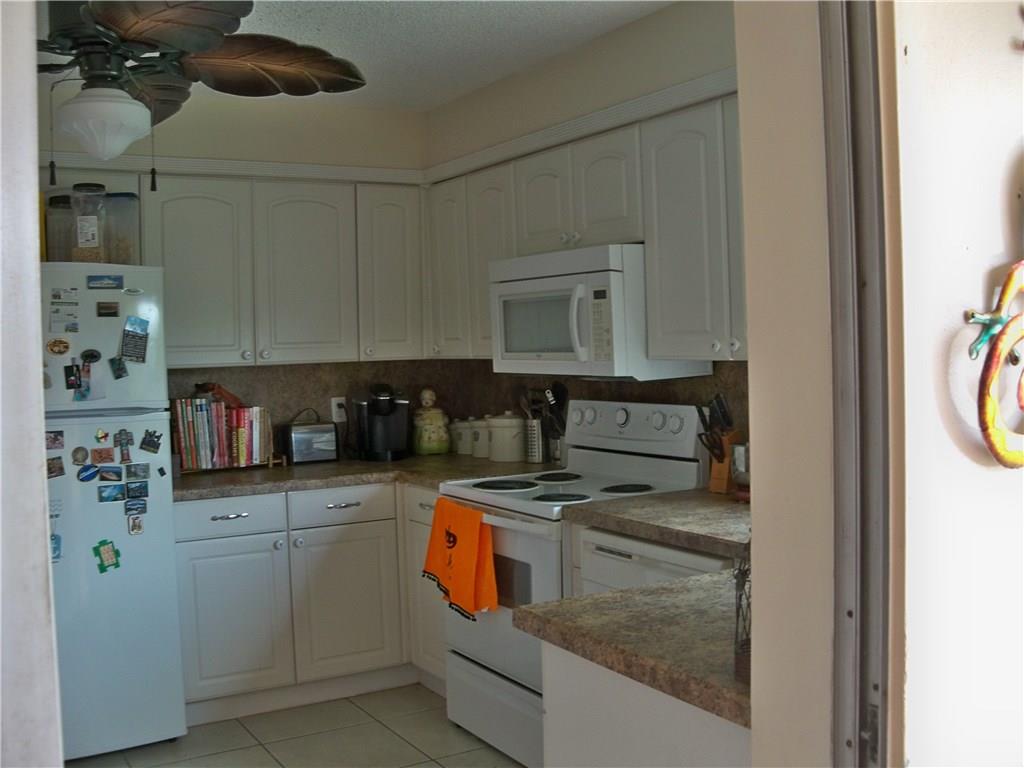 Oriole-Margate Sec 4 78-2 - Residential