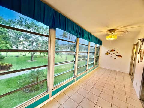 Tiny photo for 2901 Victoria Circle #D2, Coconut Creek, FL 33066 (MLS # R11146025)