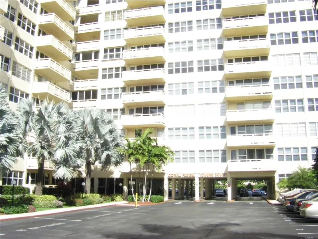 3333 NE 34th St Unit 314  