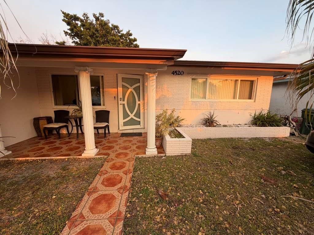 Photo of 4520 NE 1st Terrace, Fort Lauderdale, FL 33334 (MLS # F10550859)