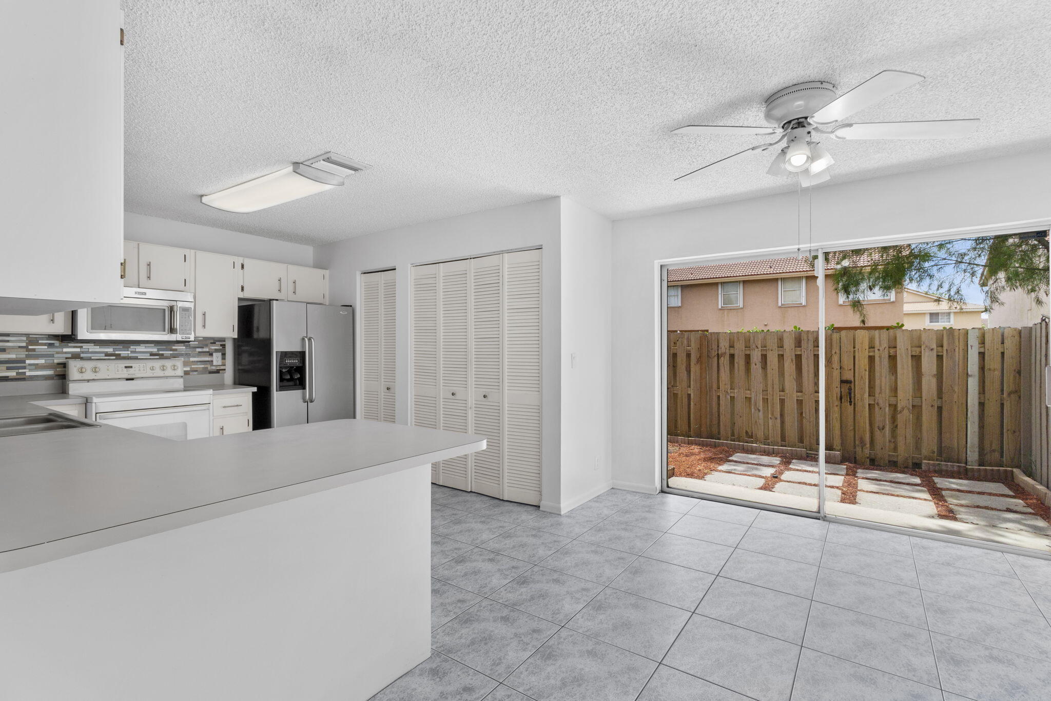 TWIN FOUNTAINS REPLAT - Residential