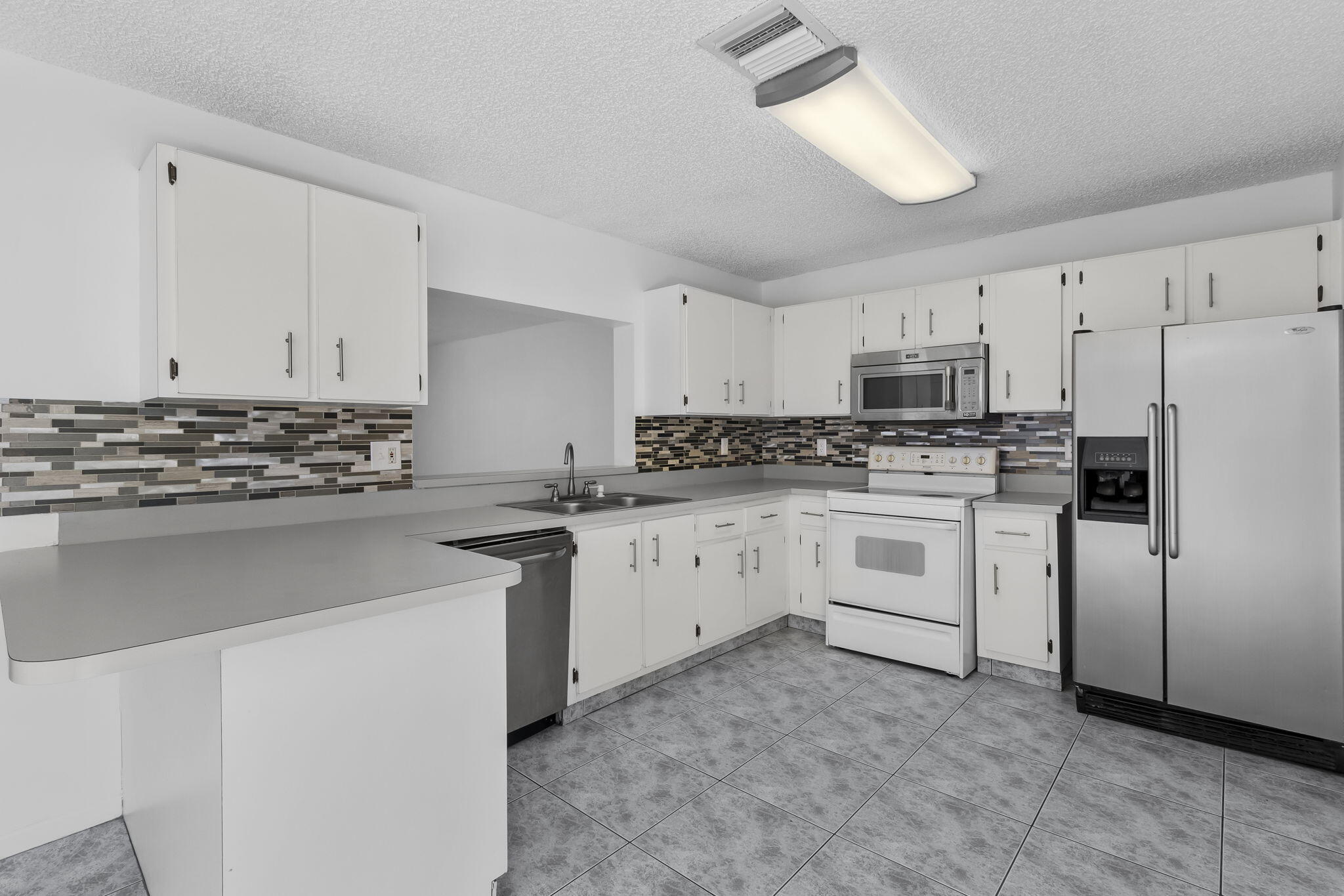 TWIN FOUNTAINS REPLAT - Residential